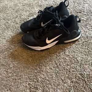 Nike Dual-Tone Black and White Trainers